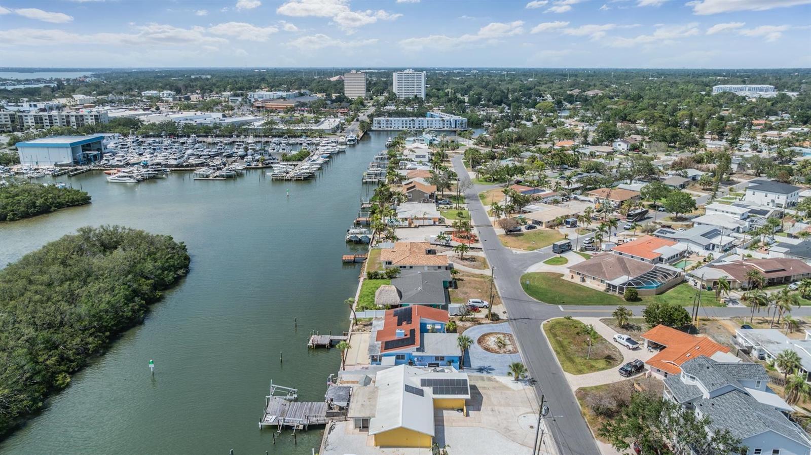 Listing photo id 38 for 1421 Sea Gull Drive S