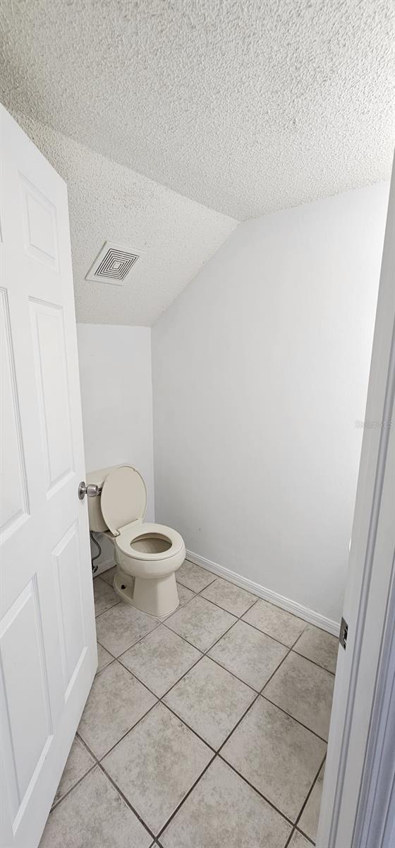Image 12 of 29 For 641 Kensington Lake Circle