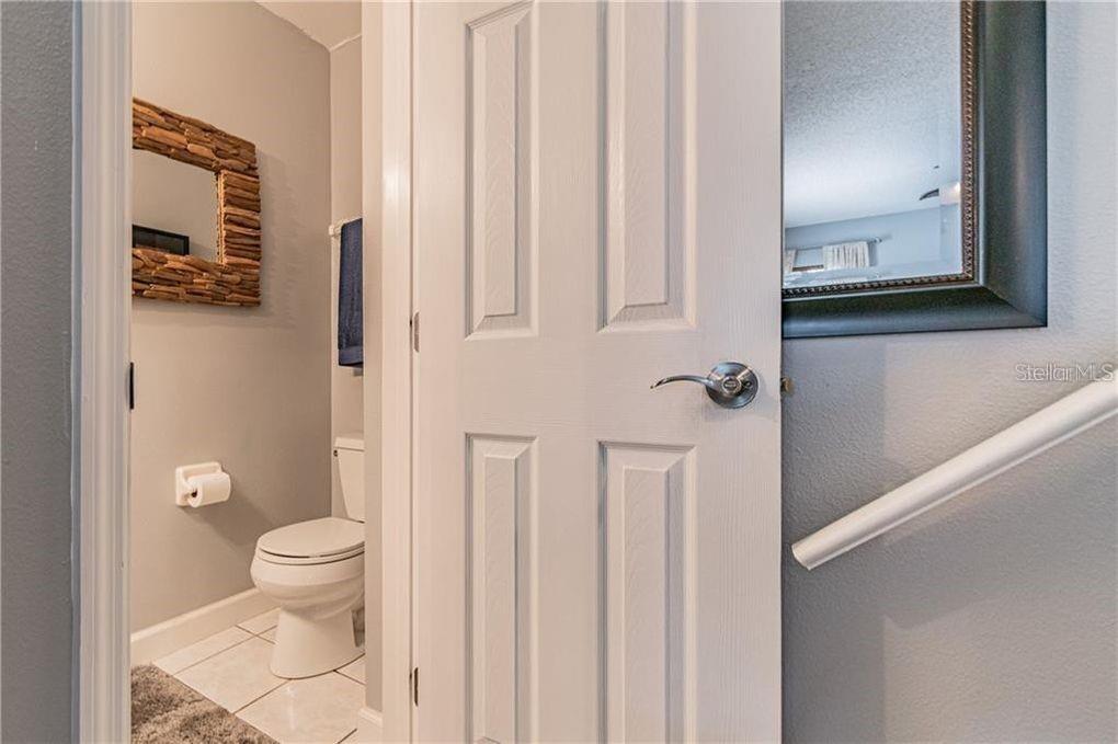 Image 5 of 22 For 1812 Bough Avenue C