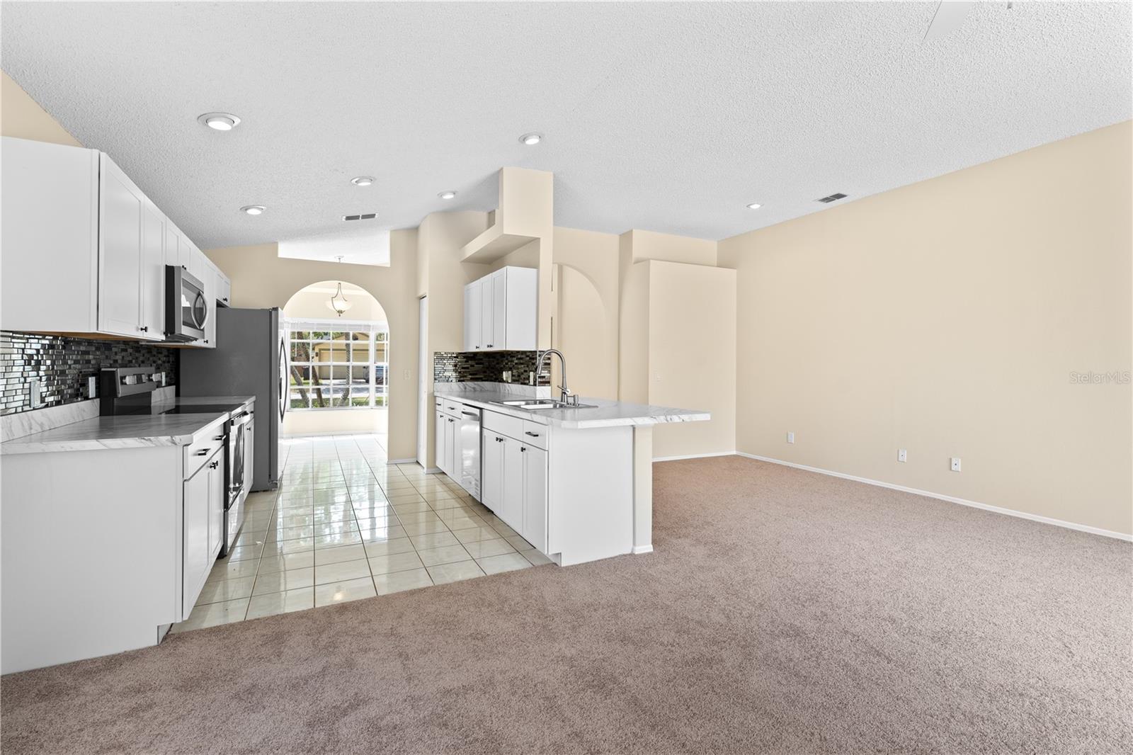 Image 11 of 46 For 1654 Portsmouth Lake Drive