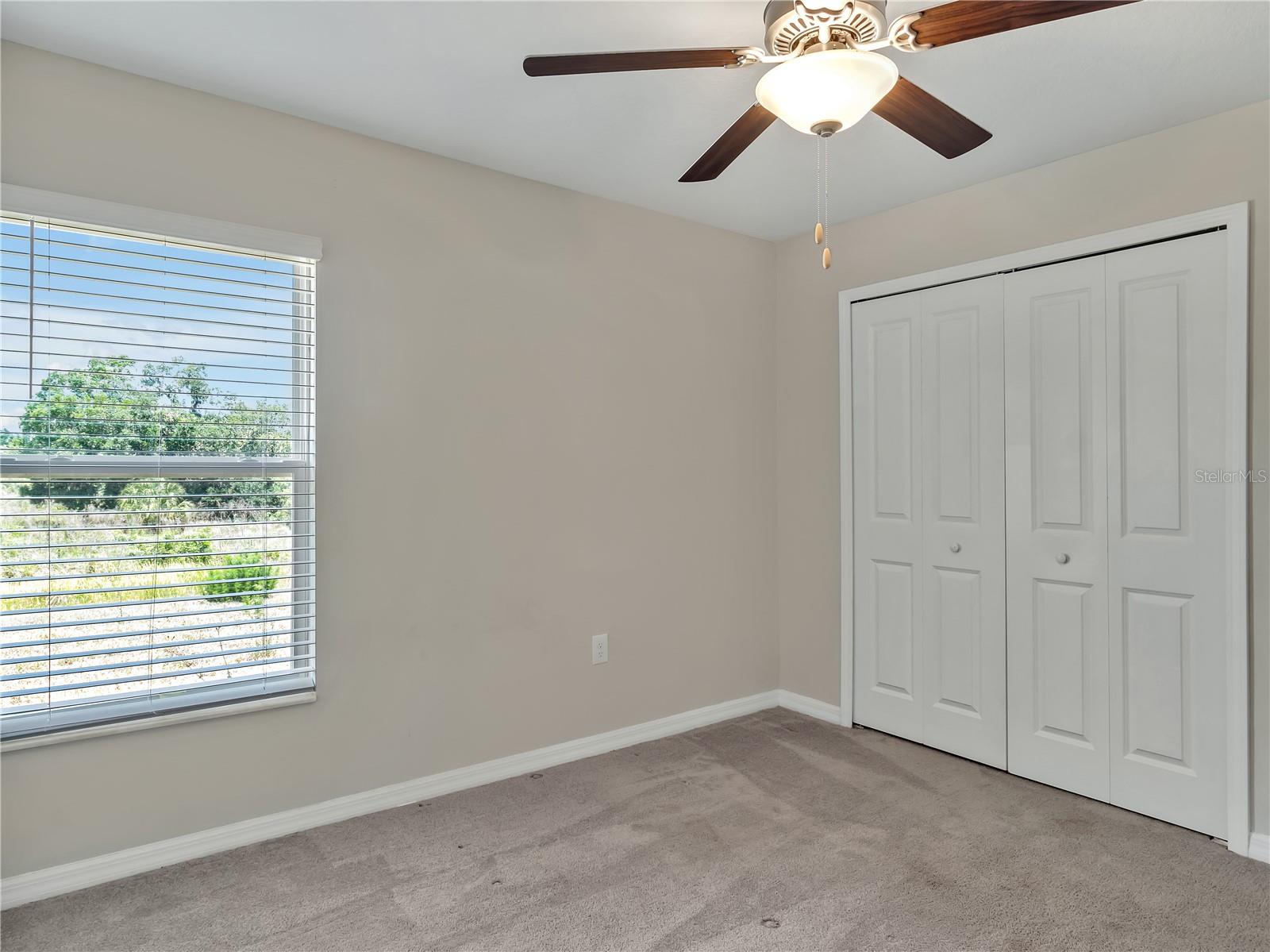 Image 22 of 33 For 16514 Delia Street