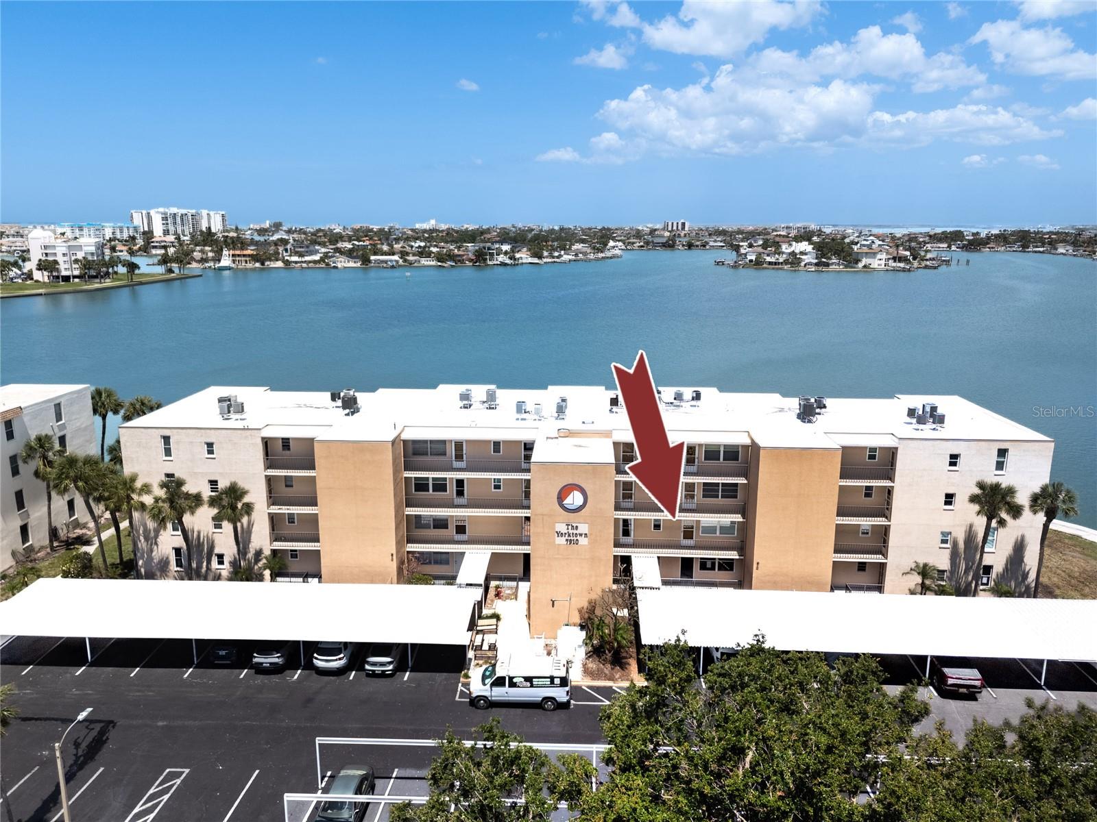 Image 3 of 19 For 7910 Sun Island Drive S 404