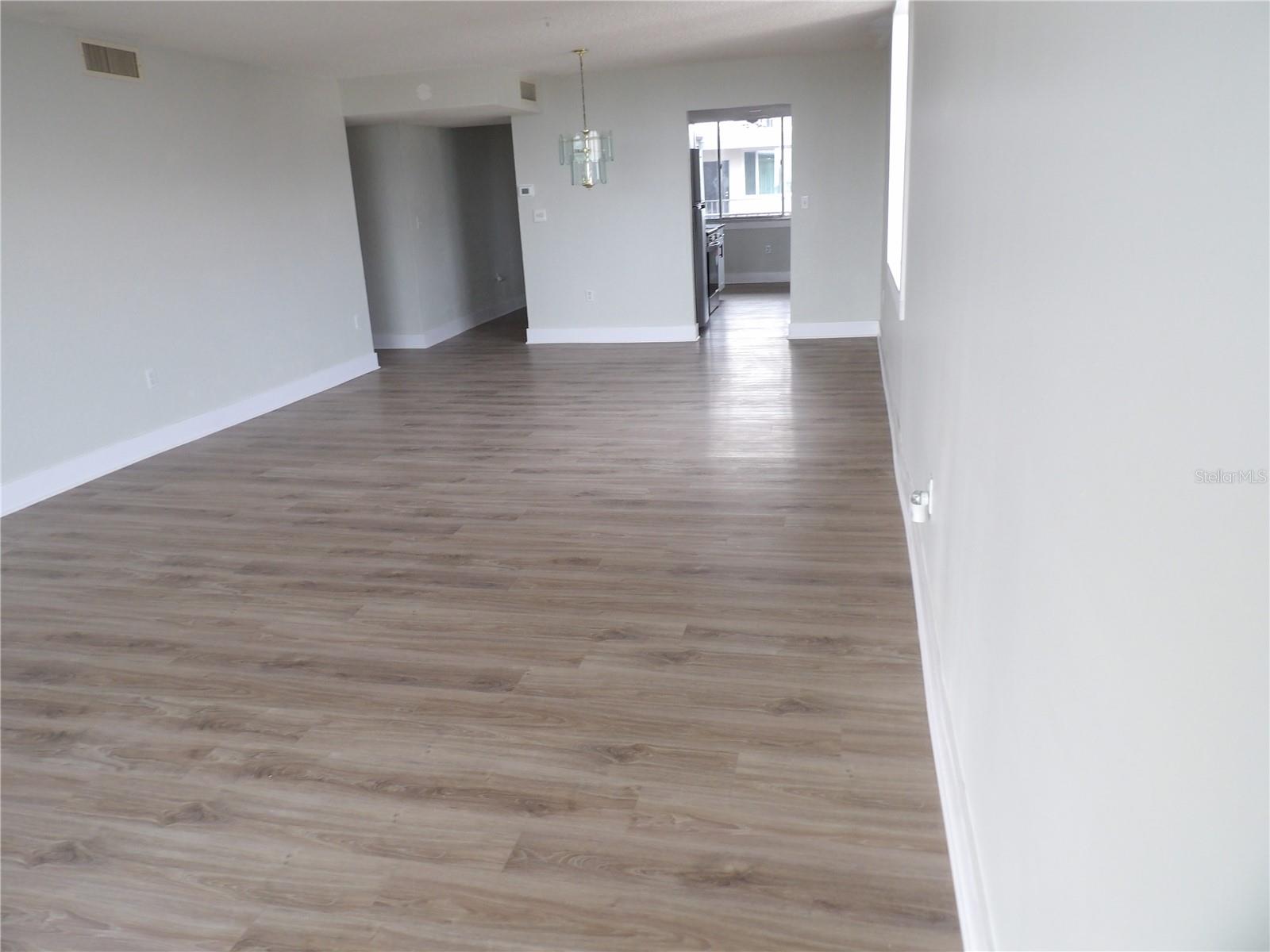 Image 10 of 25 For 2699 Seville Boulevard 802