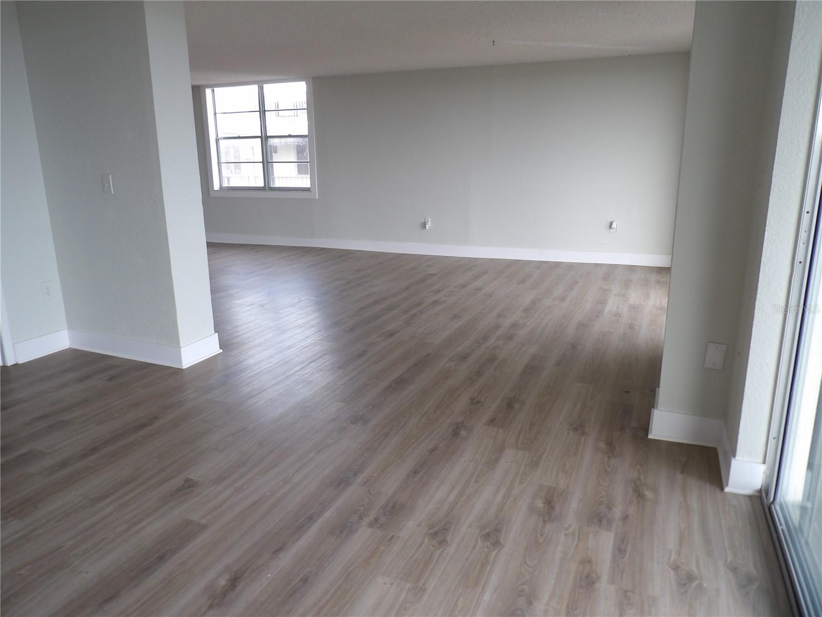 Image 13 of 25 For 2699 Seville Boulevard 802