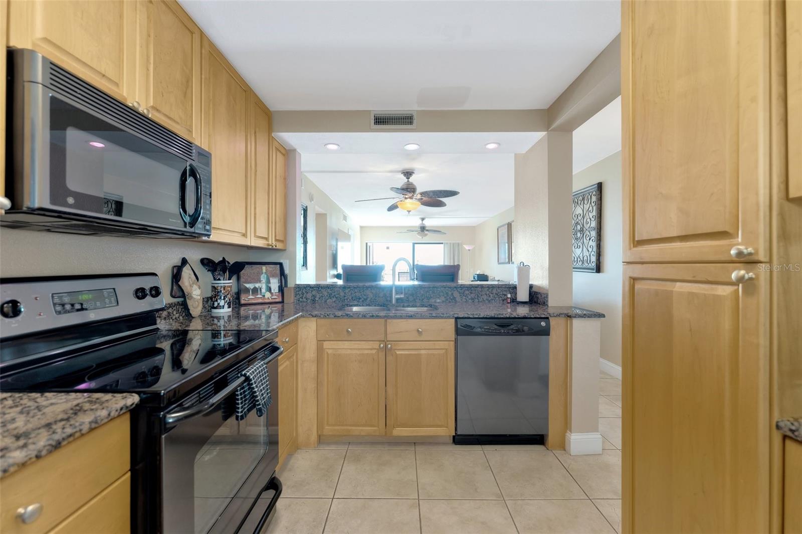 Image 10 of 24 For 6268 Palma Del Mar Boulevard S 113