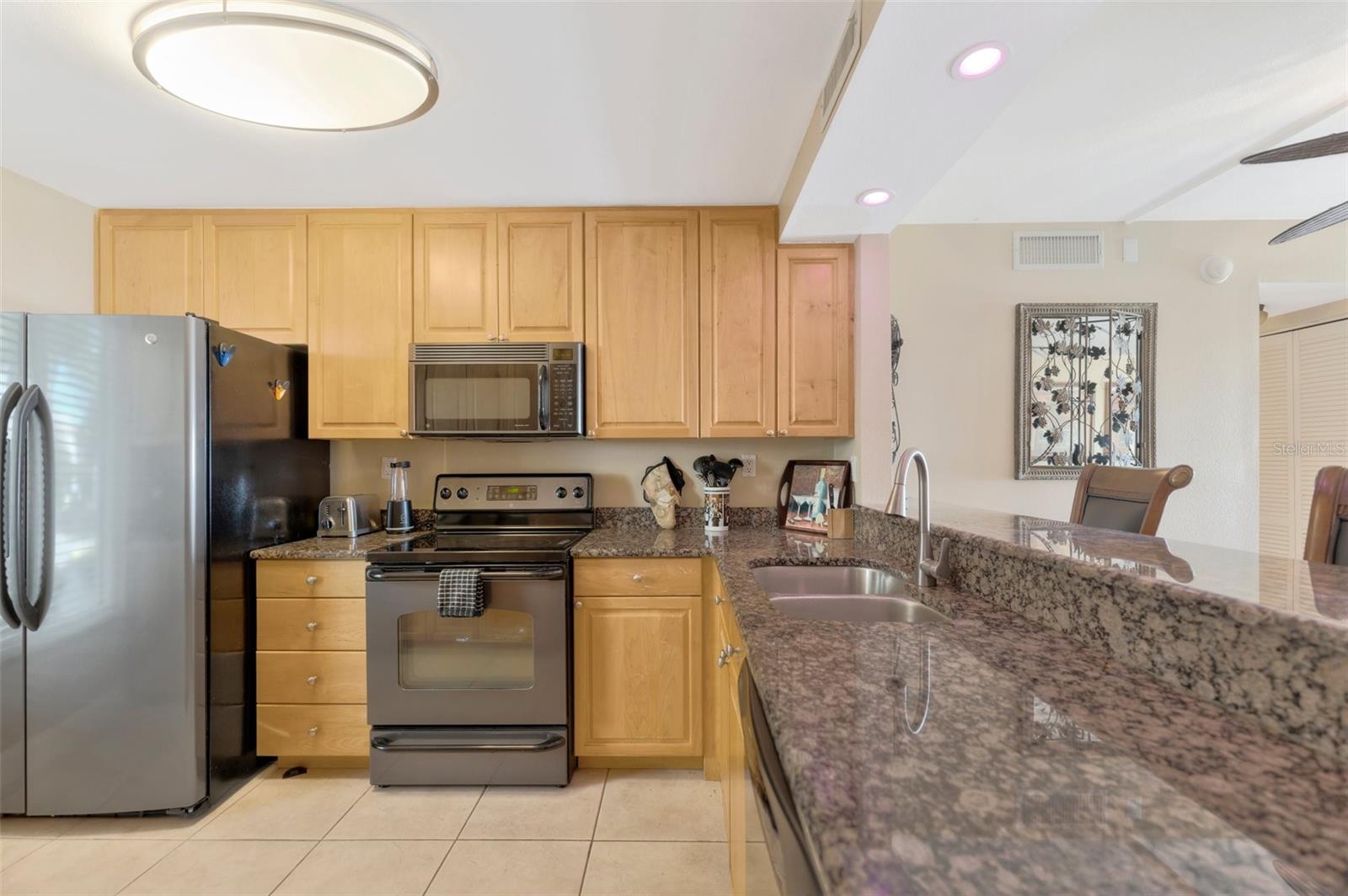 Image 12 of 24 For 6268 Palma Del Mar Boulevard S 113