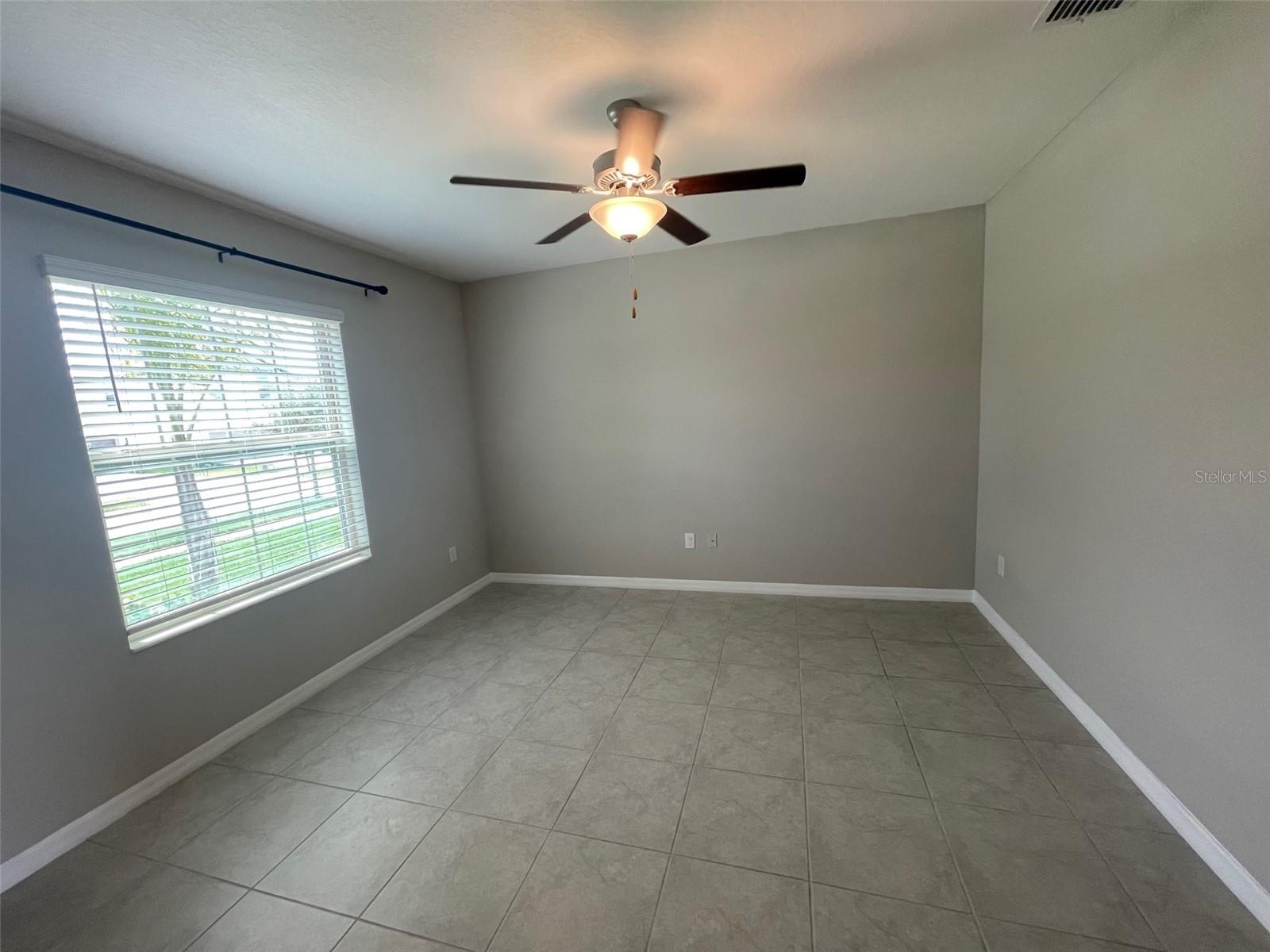 Image 7 of 17 For 10232 Bright Crystal Avenue