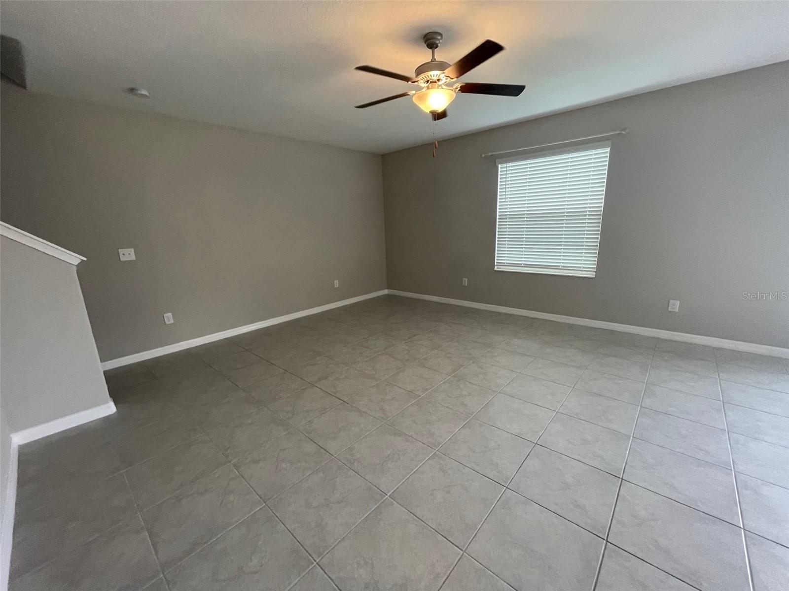 Image 8 of 17 For 10232 Bright Crystal Avenue