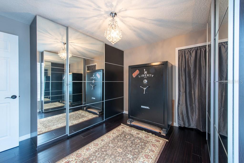 Image 32 of 69 For 1521 Avondale Ridge Drive