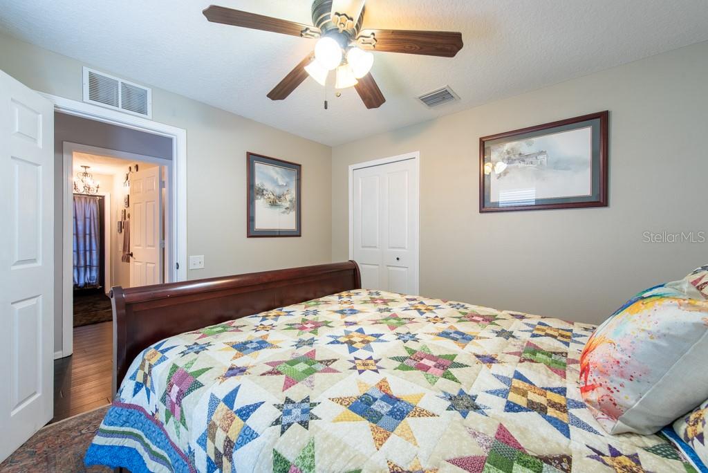 Image 36 of 69 For 1521 Avondale Ridge Drive