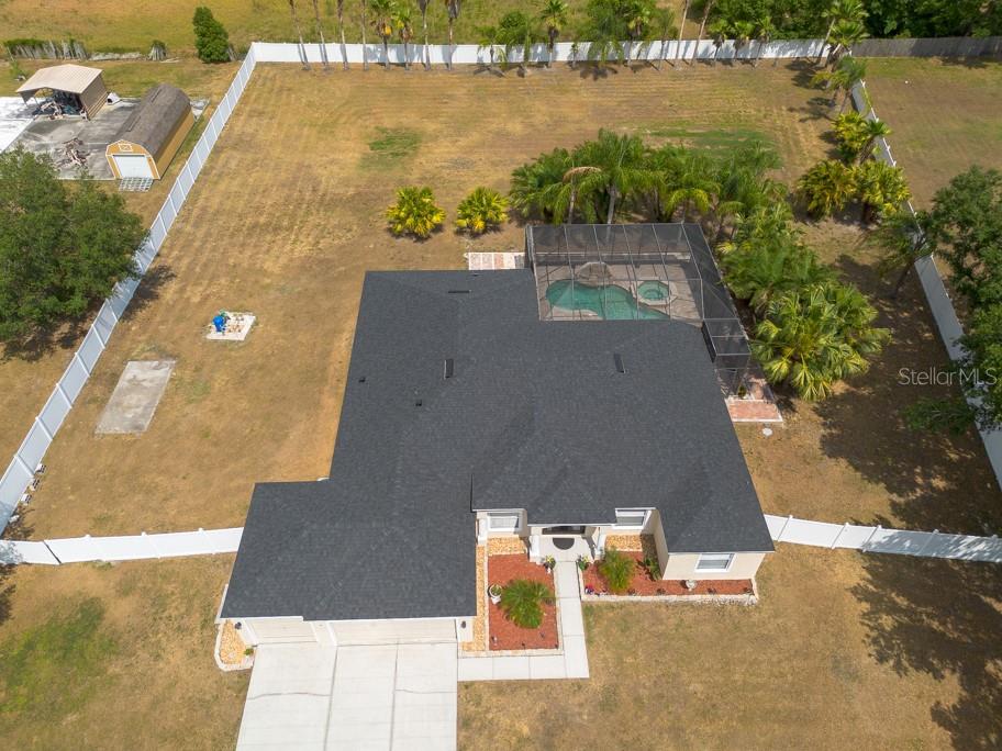 Image 4 of 69 For 1521 Avondale Ridge Drive