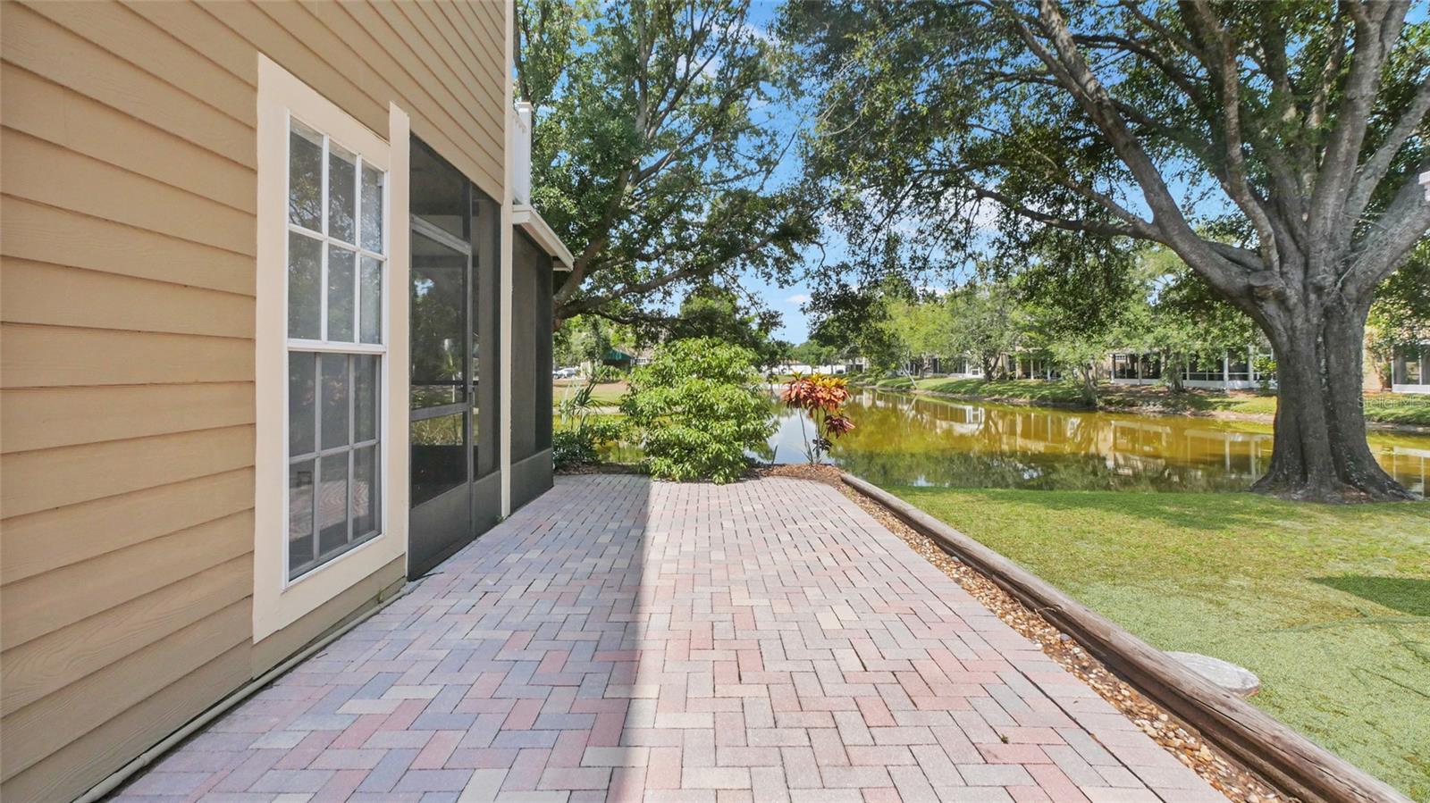 Listing photo id 28 for 9050 Lake Place Lane
