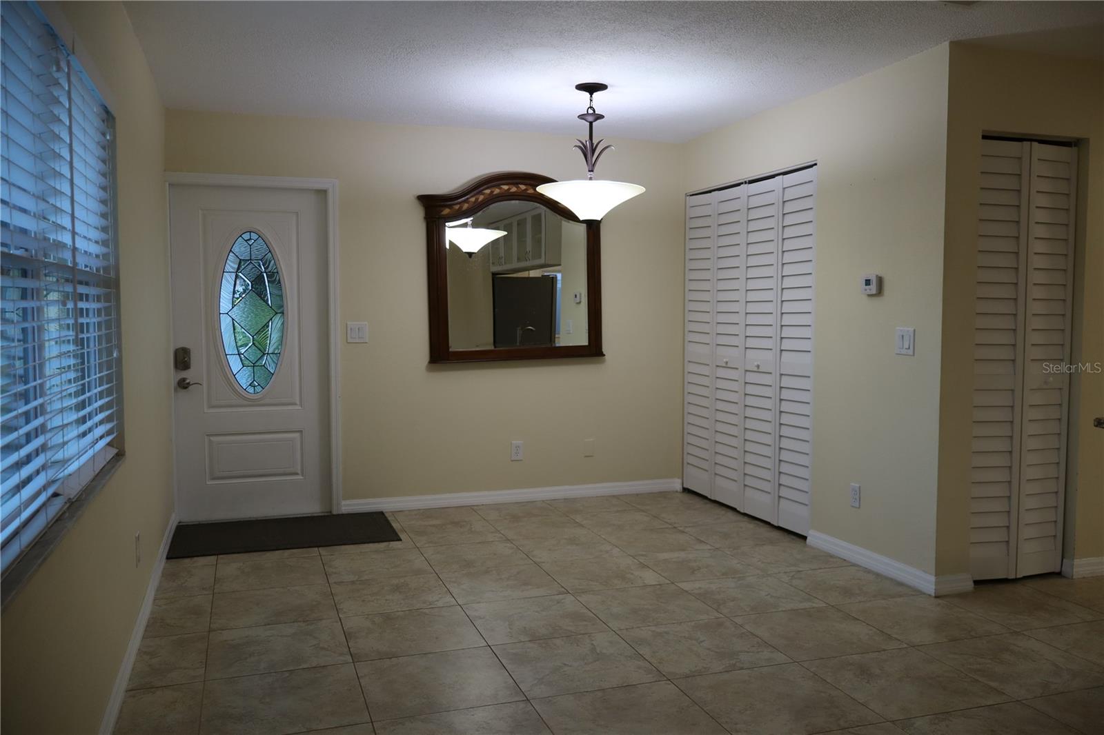 Image 9 of 15 For 1009 Sumner Boulevard B