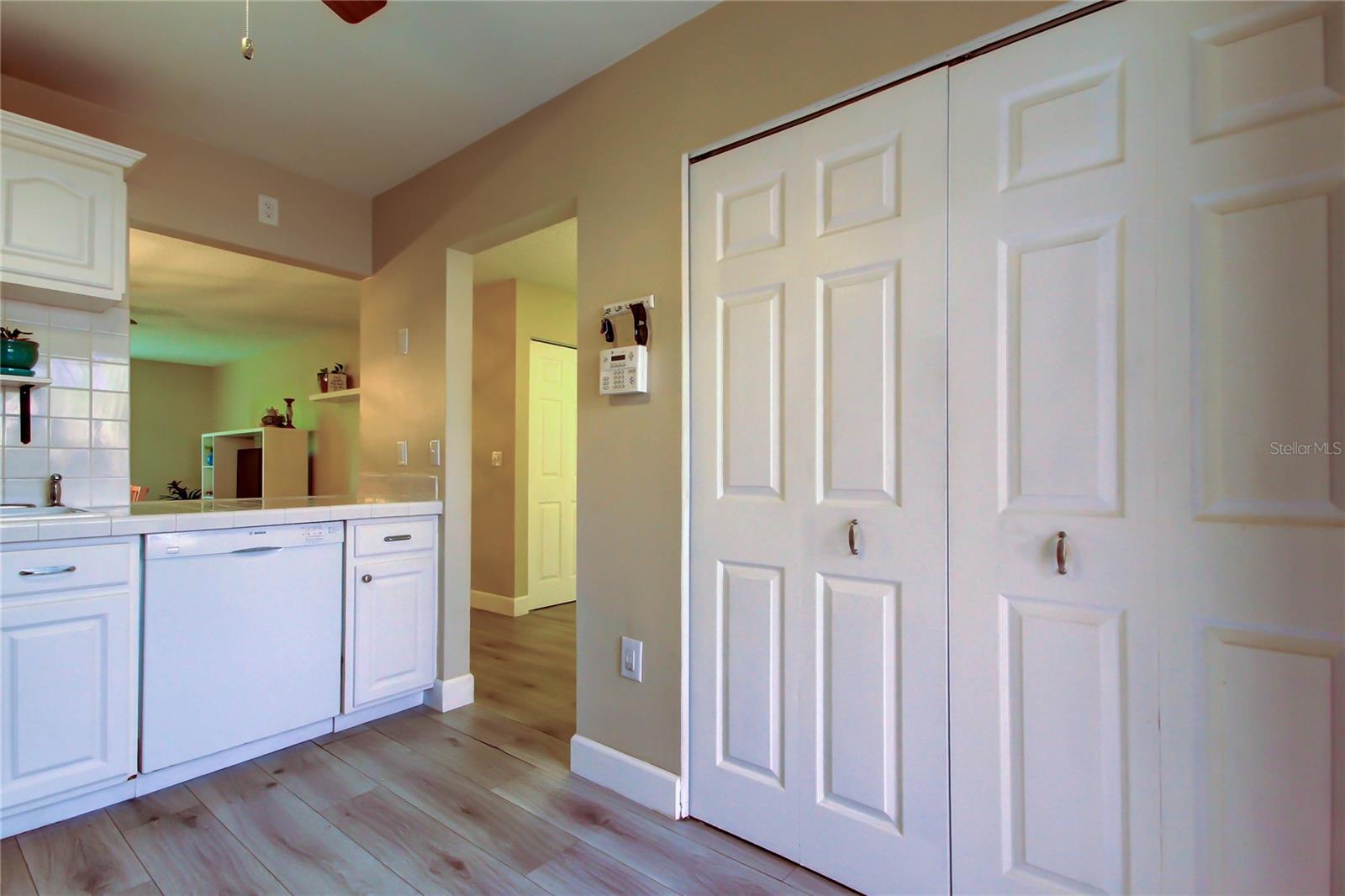 Image 10 of 59 For 2913 Fig Court