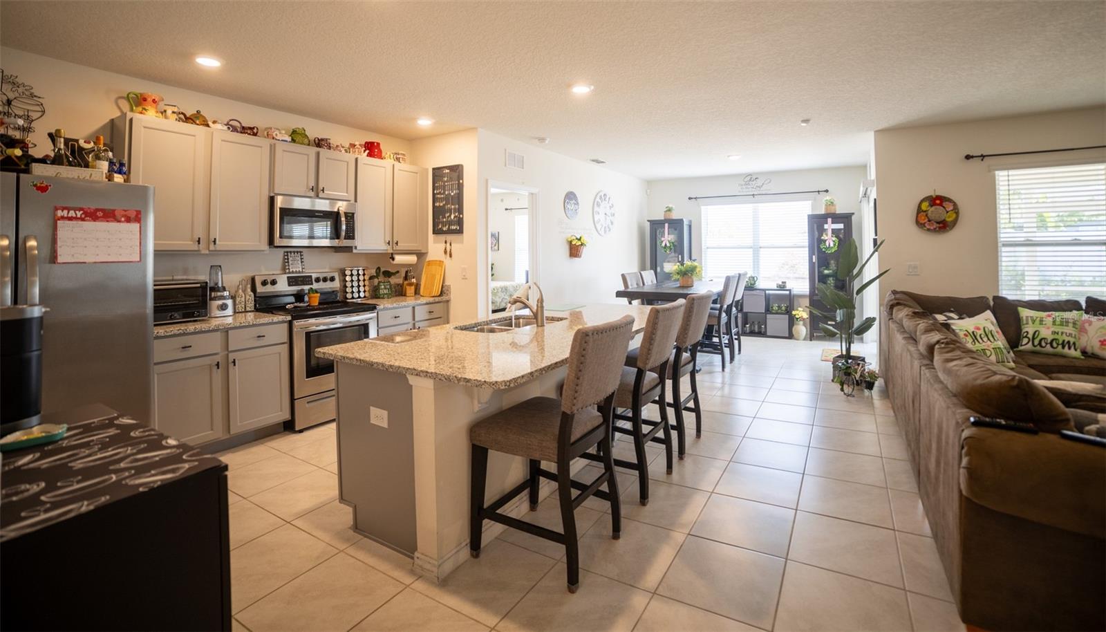 Image 6 of 24 For 3017 Country Club Circle