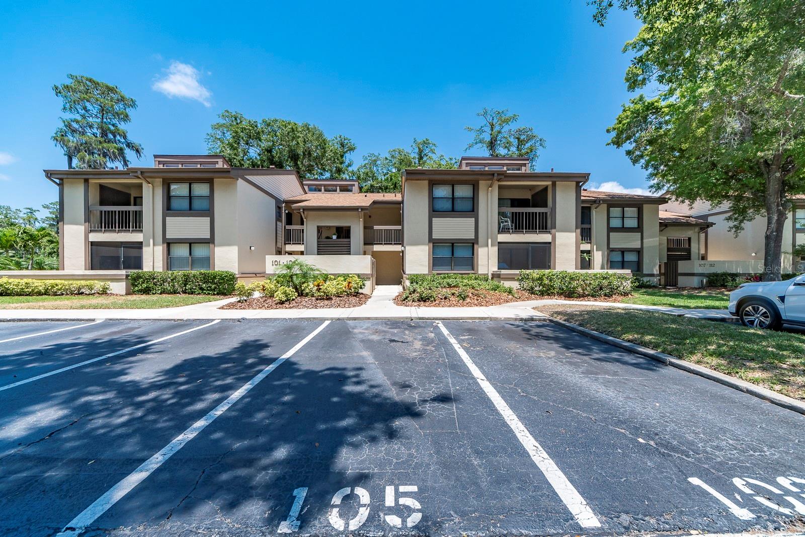 Details for 105 Woodlake Wynde  N-a, OLDSMAR, FL 34677
