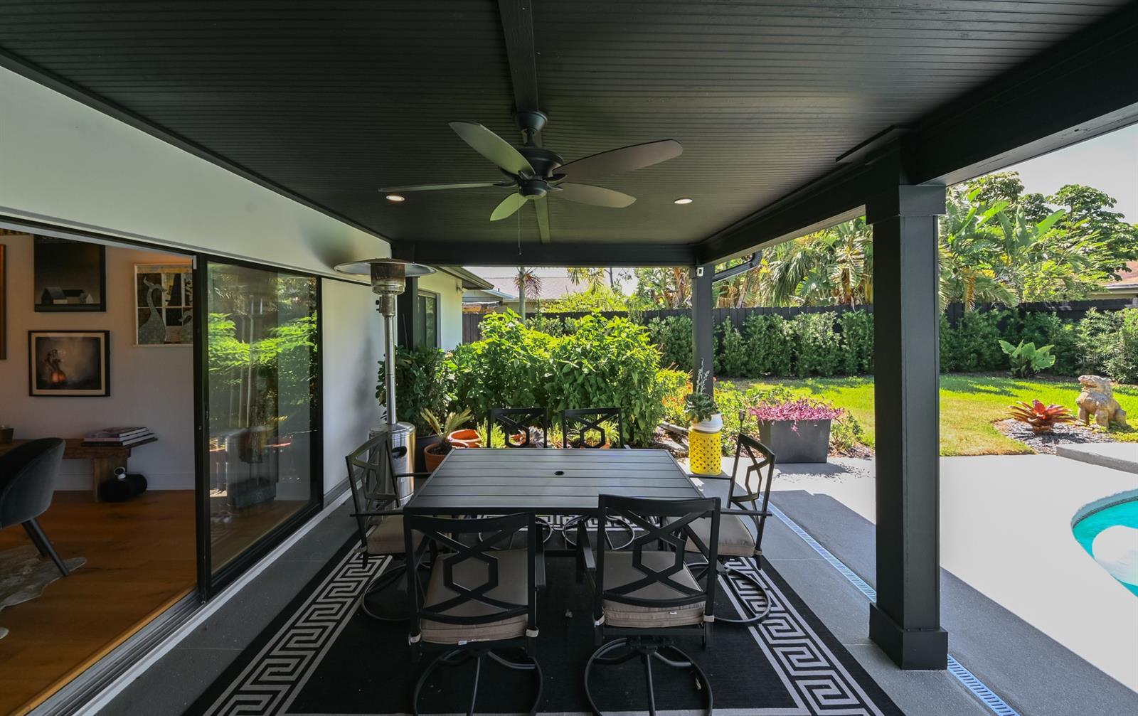 Listing photo id 48 for 13916 Wellesford Way