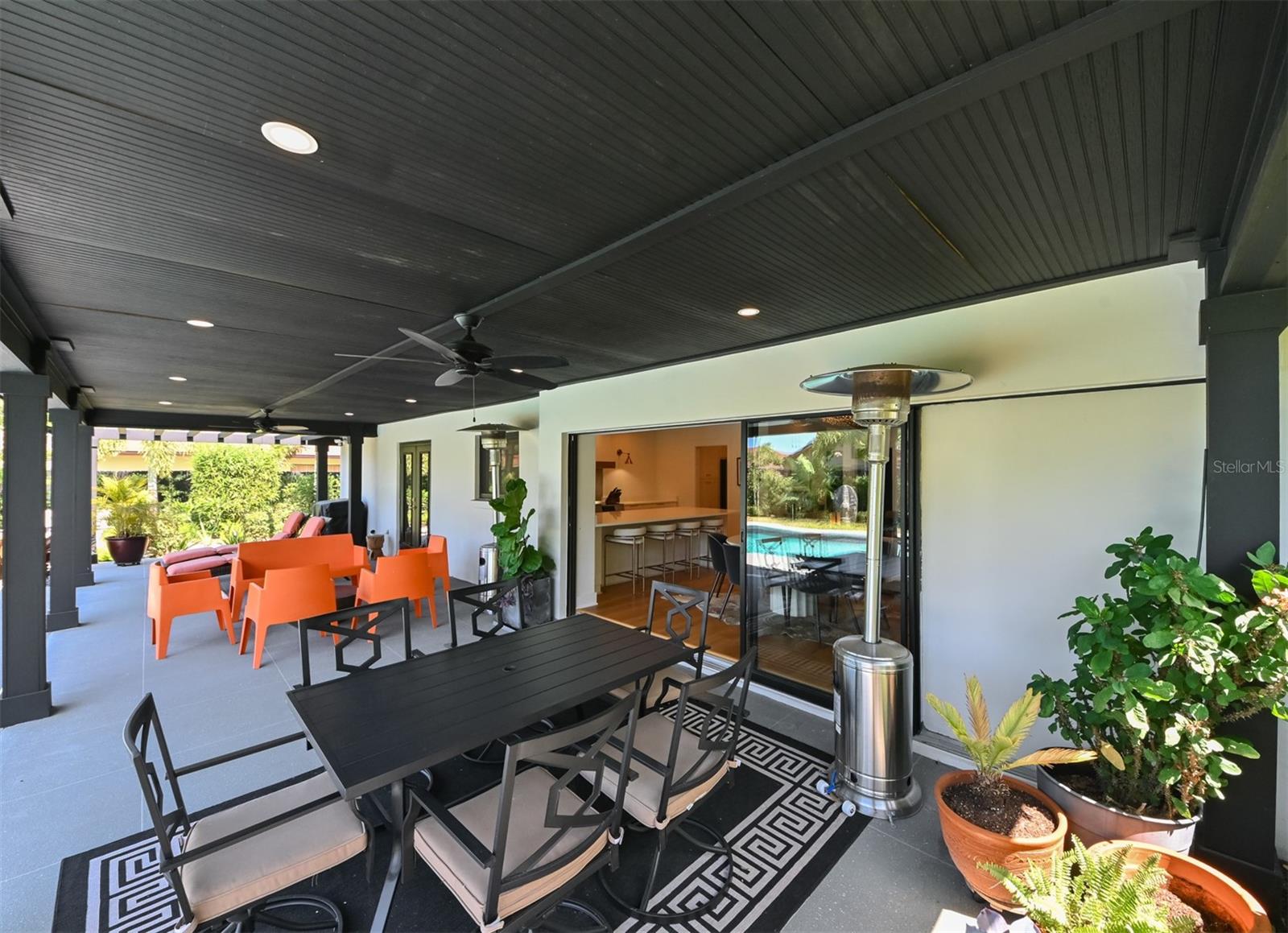 Listing photo id 49 for 13916 Wellesford Way