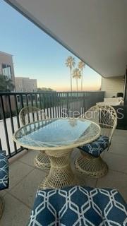 Image 10 of 23 For 2700 Bayshore Boulevard 9106