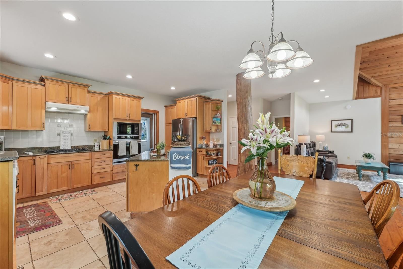 Image 12 of 85 For 5817 Myrtle Lane