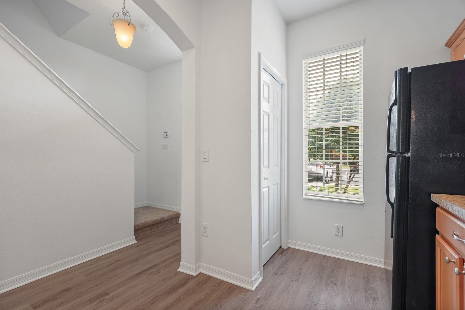 Image 4 of 25 For 6993 Towering Spruce Drive