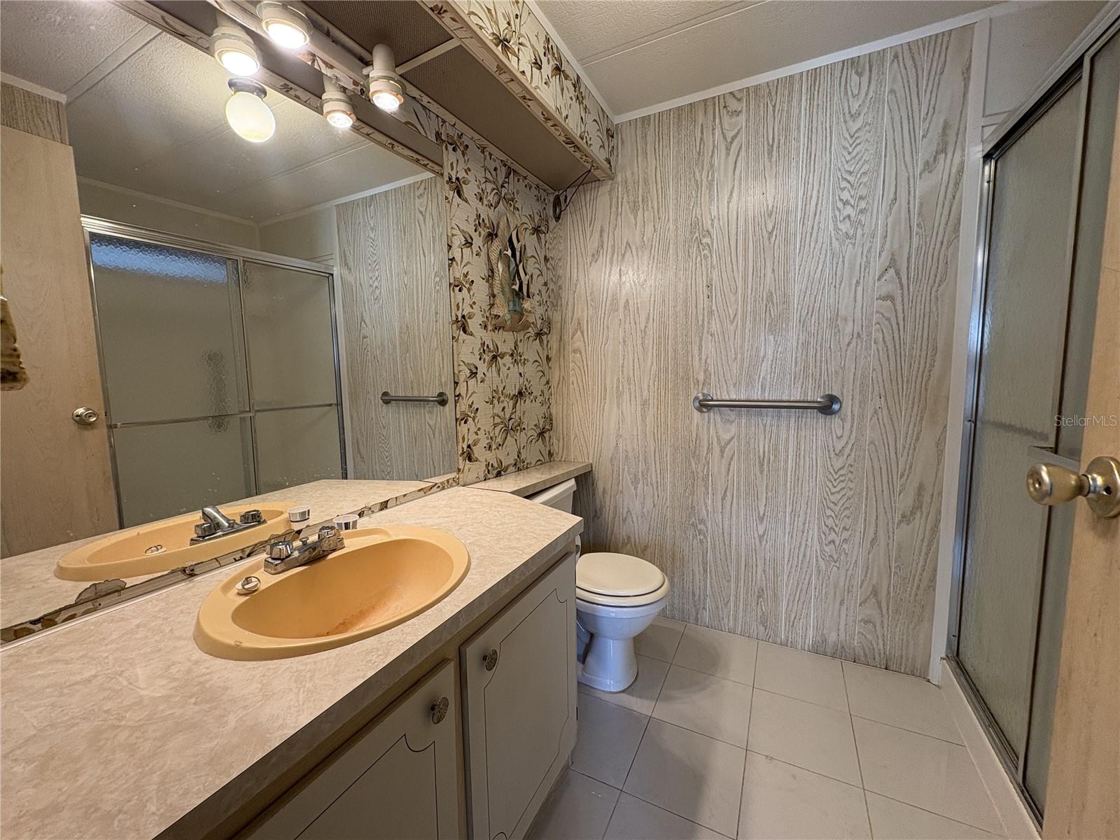 Image 13 of 51 For 6306 Waterfront Lane