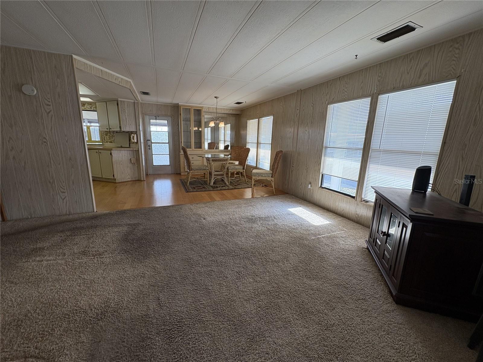 Image 9 of 51 For 6306 Waterfront Lane