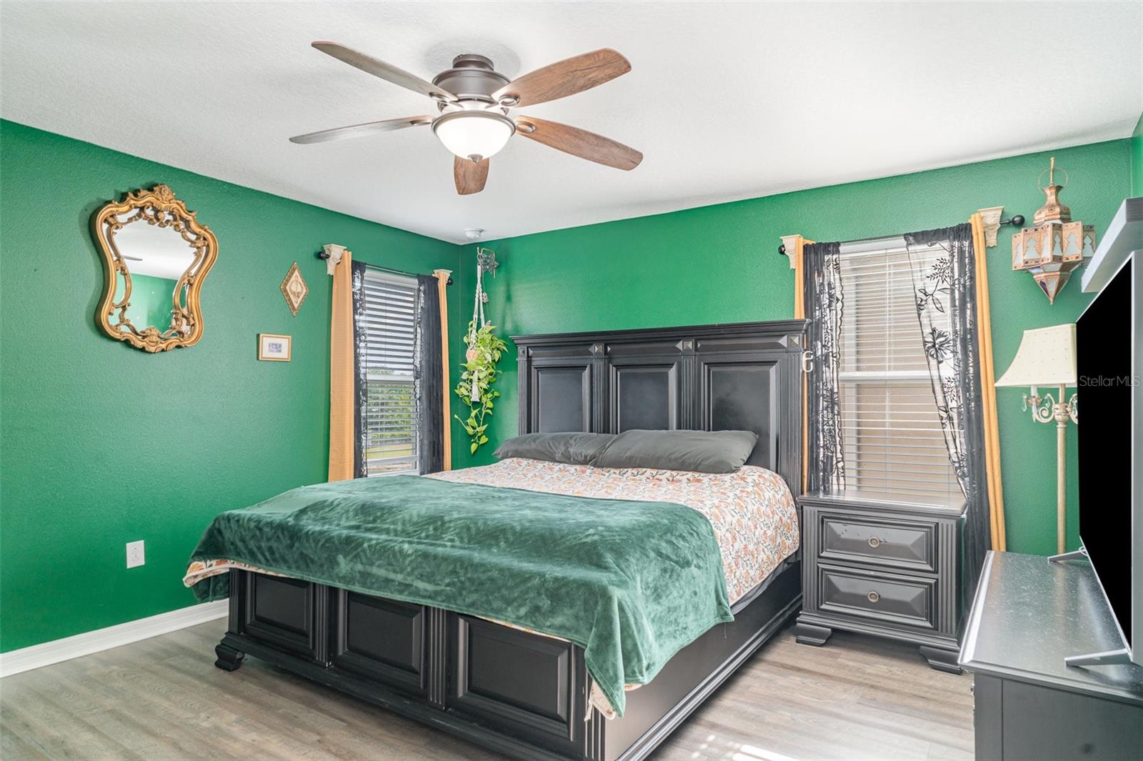 Image 11 of 27 For 10424 Laguna Plains Drive
