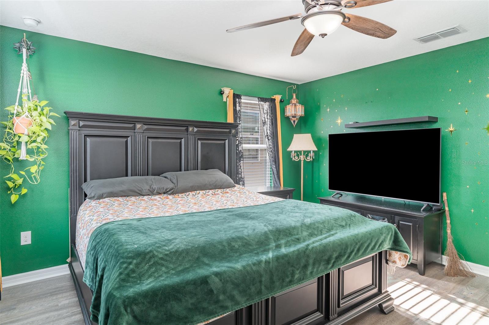 Image 12 of 27 For 10424 Laguna Plains Drive