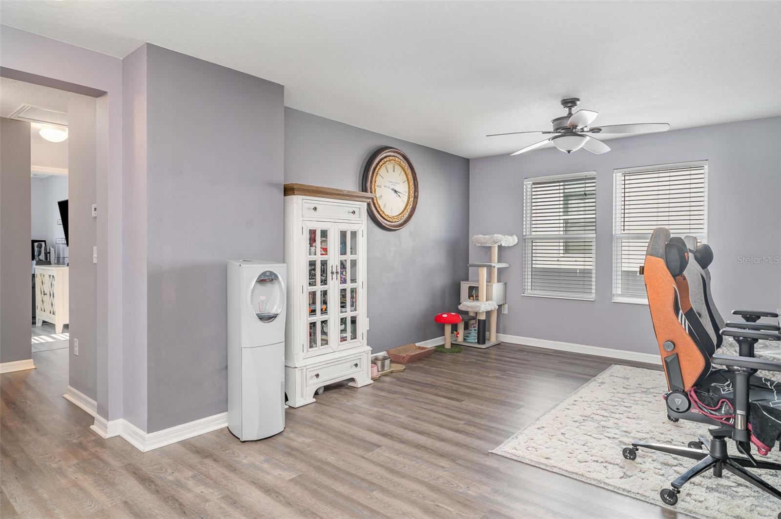 Image 21 of 27 For 10424 Laguna Plains Drive