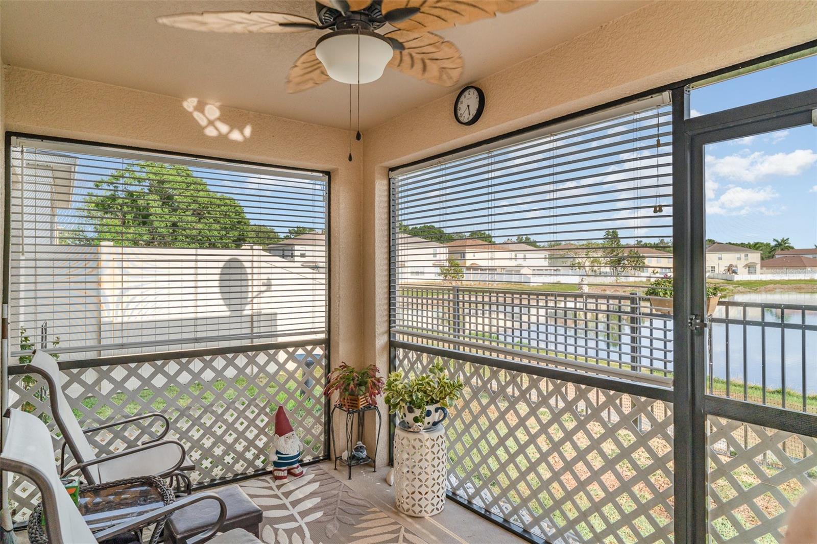 Image 26 of 27 For 10424 Laguna Plains Drive