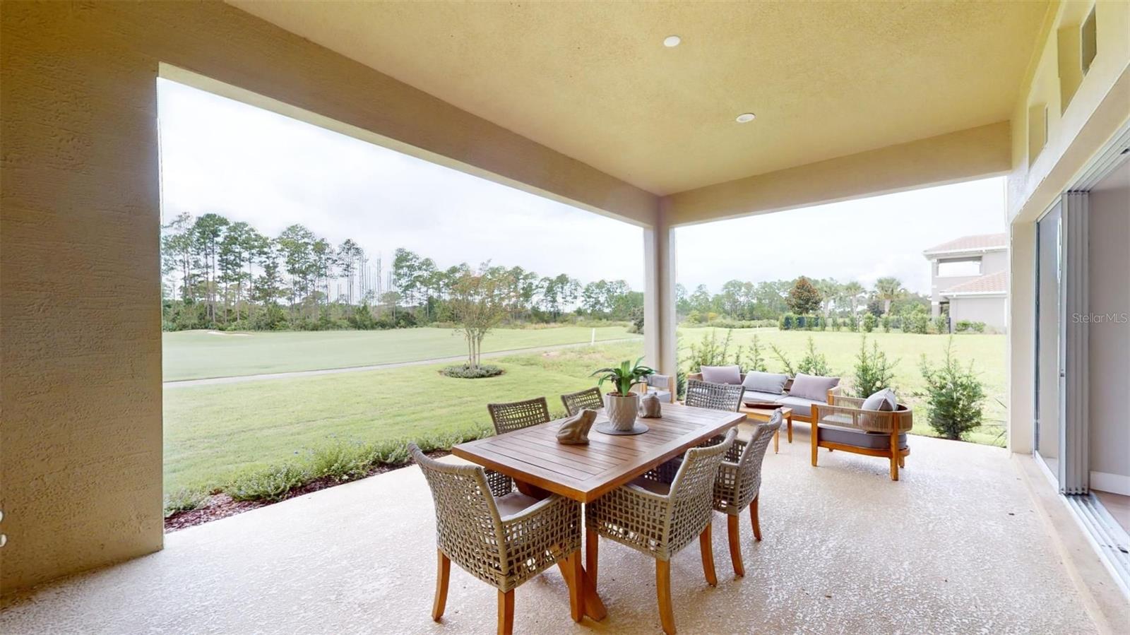 Image 34 of 40 For 426 Bourganville Drive