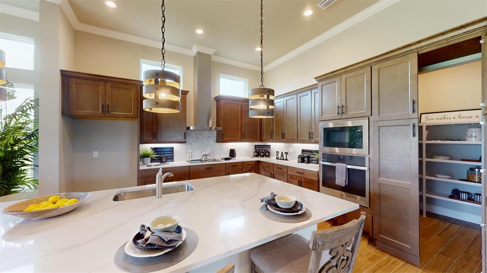 Image 6 of 40 For 426 Bourganville Drive