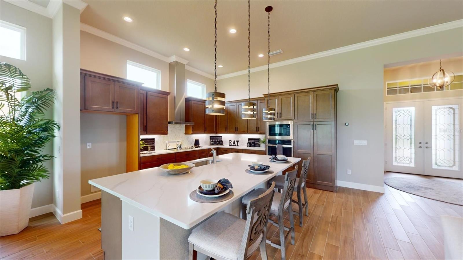 Image 7 of 40 For 426 Bourganville Drive