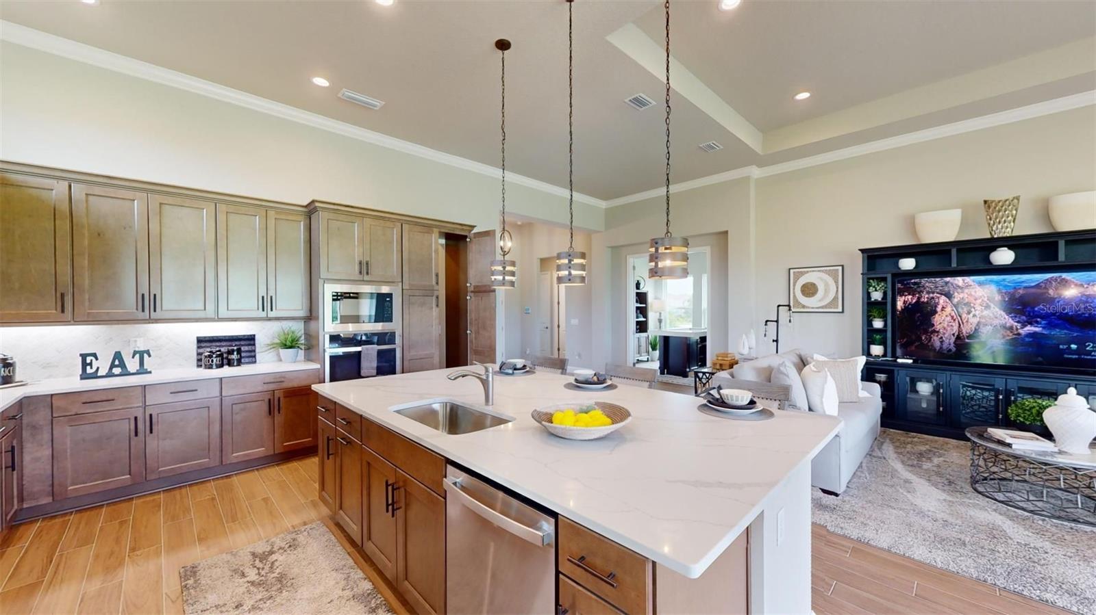 Image 9 of 40 For 426 Bourganville Drive