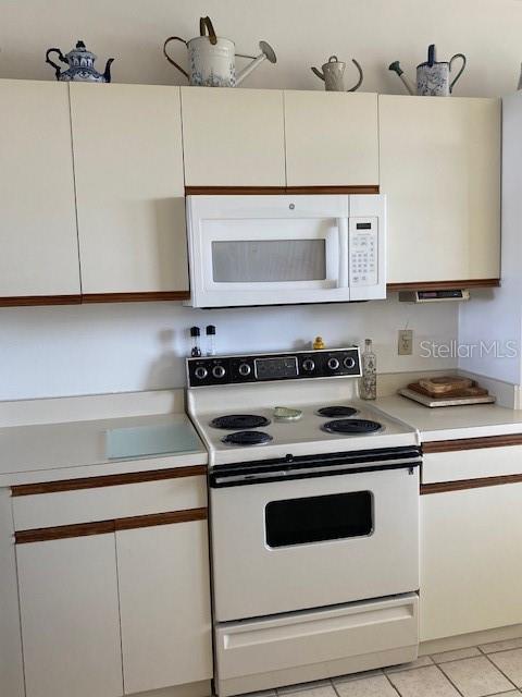Image 8 of 52 For 7984 Sailboat Key Boulevard S 607