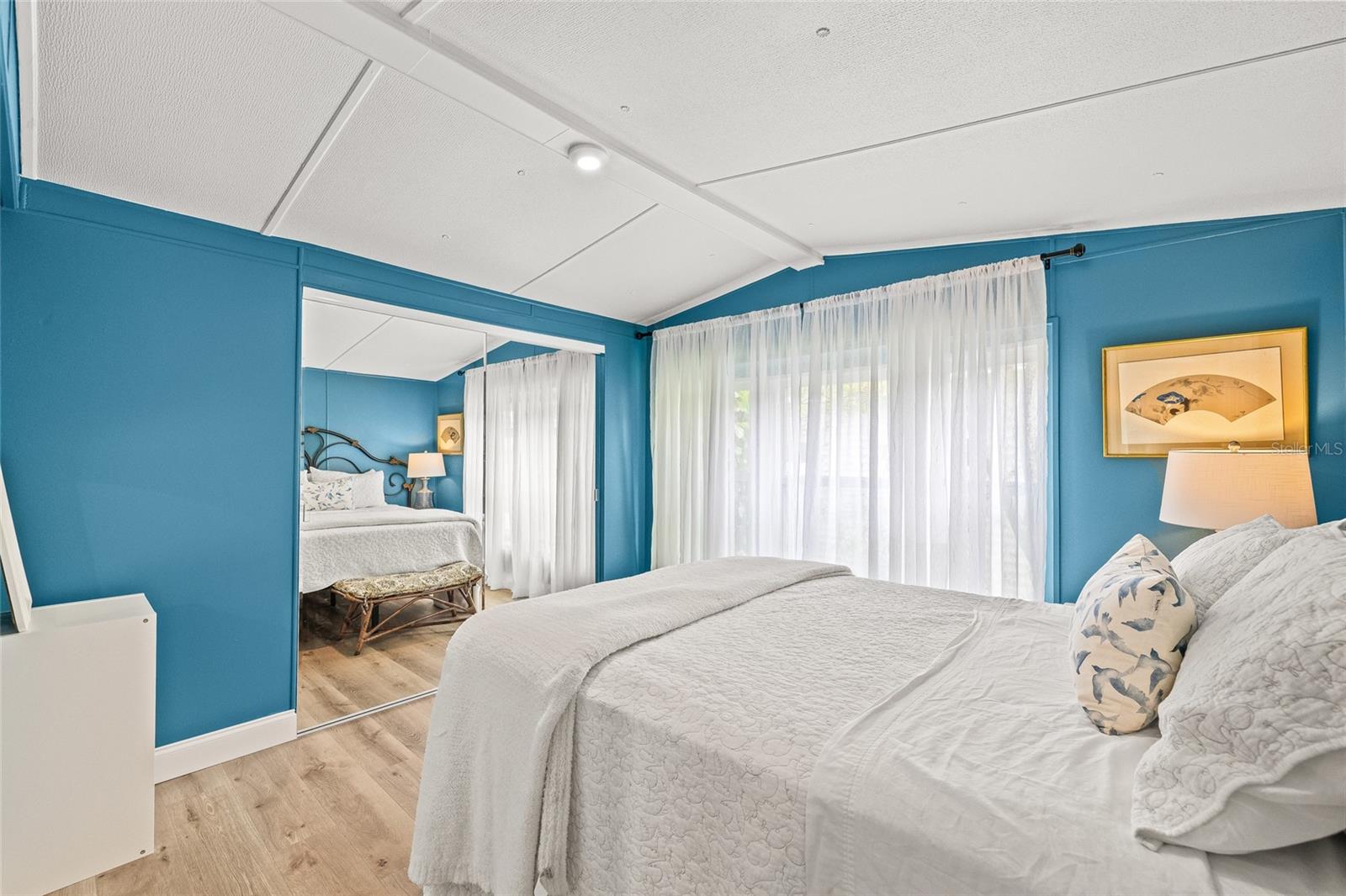Image 17 of 36 For 15010 113th Avenue 36