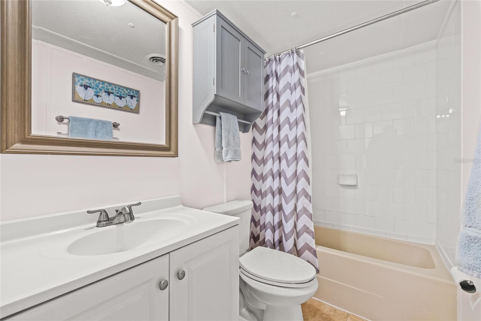 Image 23 of 36 For 15010 113th Avenue 36