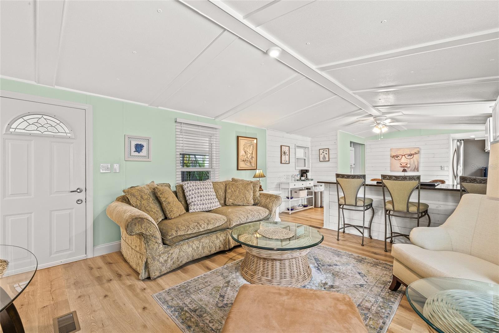 Image 8 of 36 For 15010 113th Avenue 36