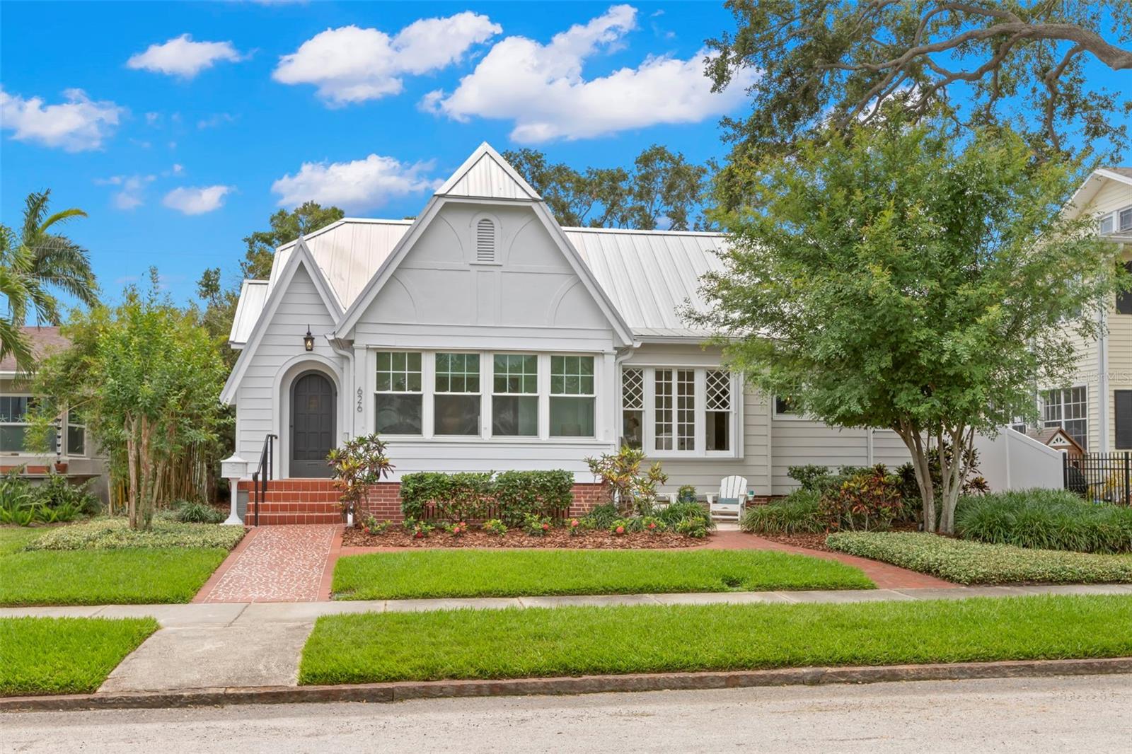 Details for 626 16th Avenue Ne, ST PETERSBURG, FL 33704