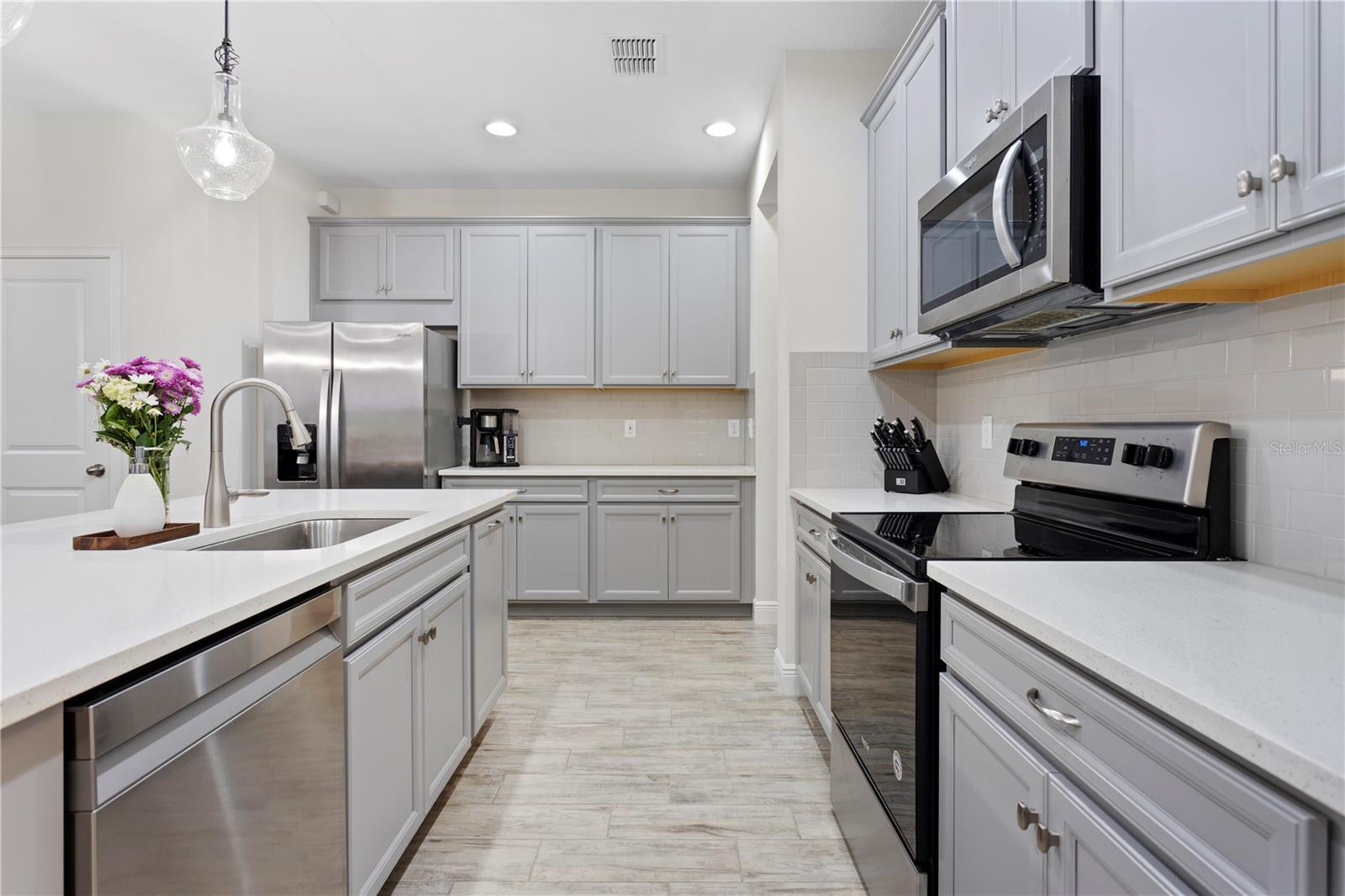 Image 4 of 33 For 14110 Damselfly Drive