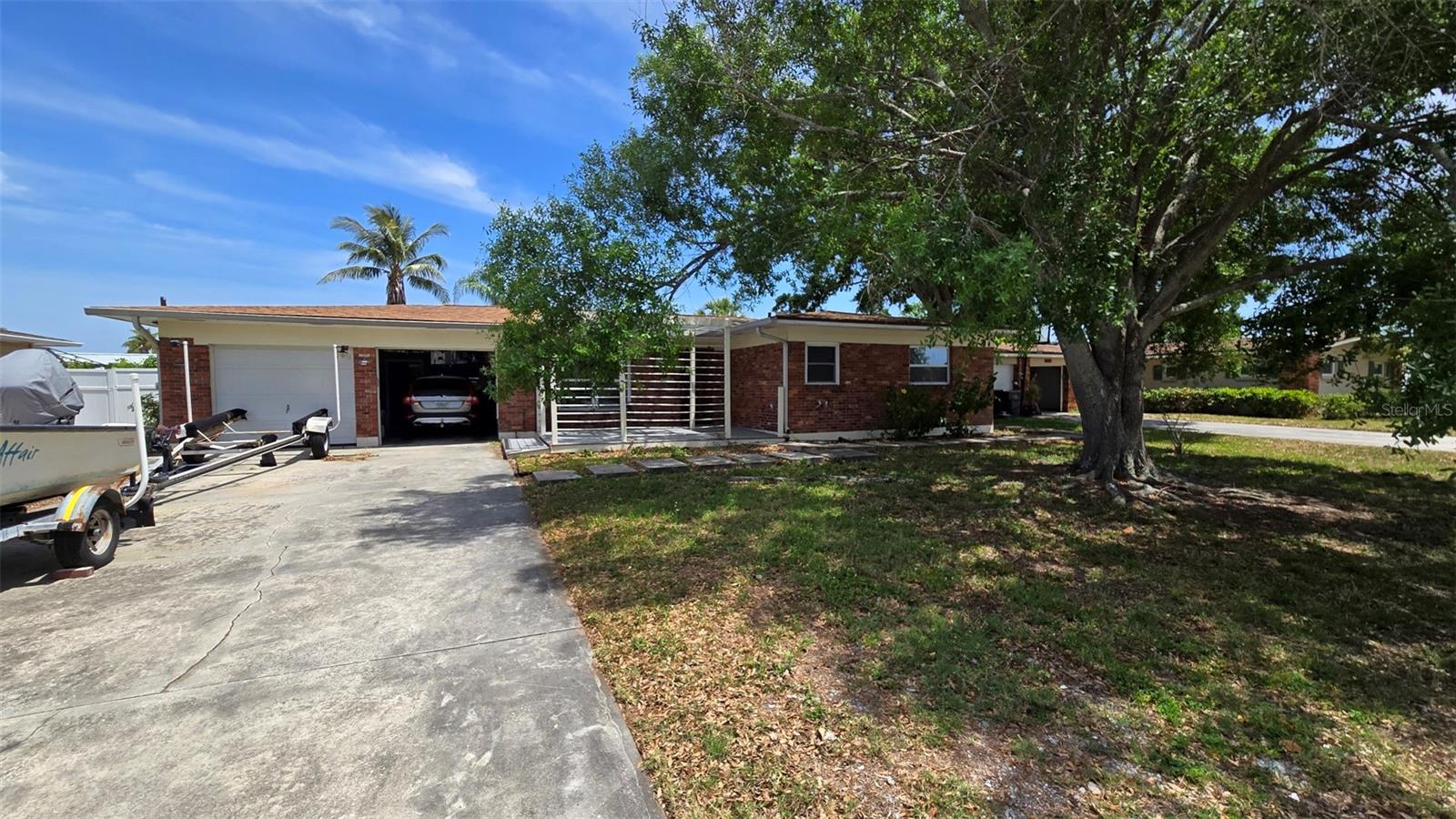 Details for 3925 Eden Roc Circle, TAMPA, FL 33634