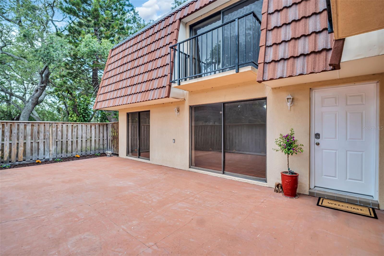 Details for 714 1st Court, PALM HARBOR, FL 34684