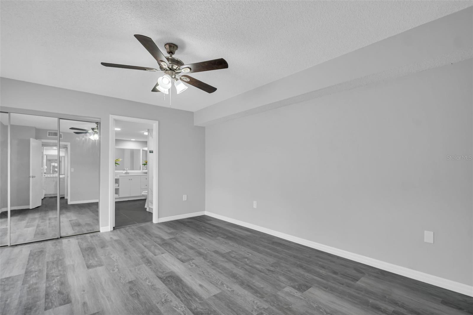 Image 17 of 55 For 714 1st Court