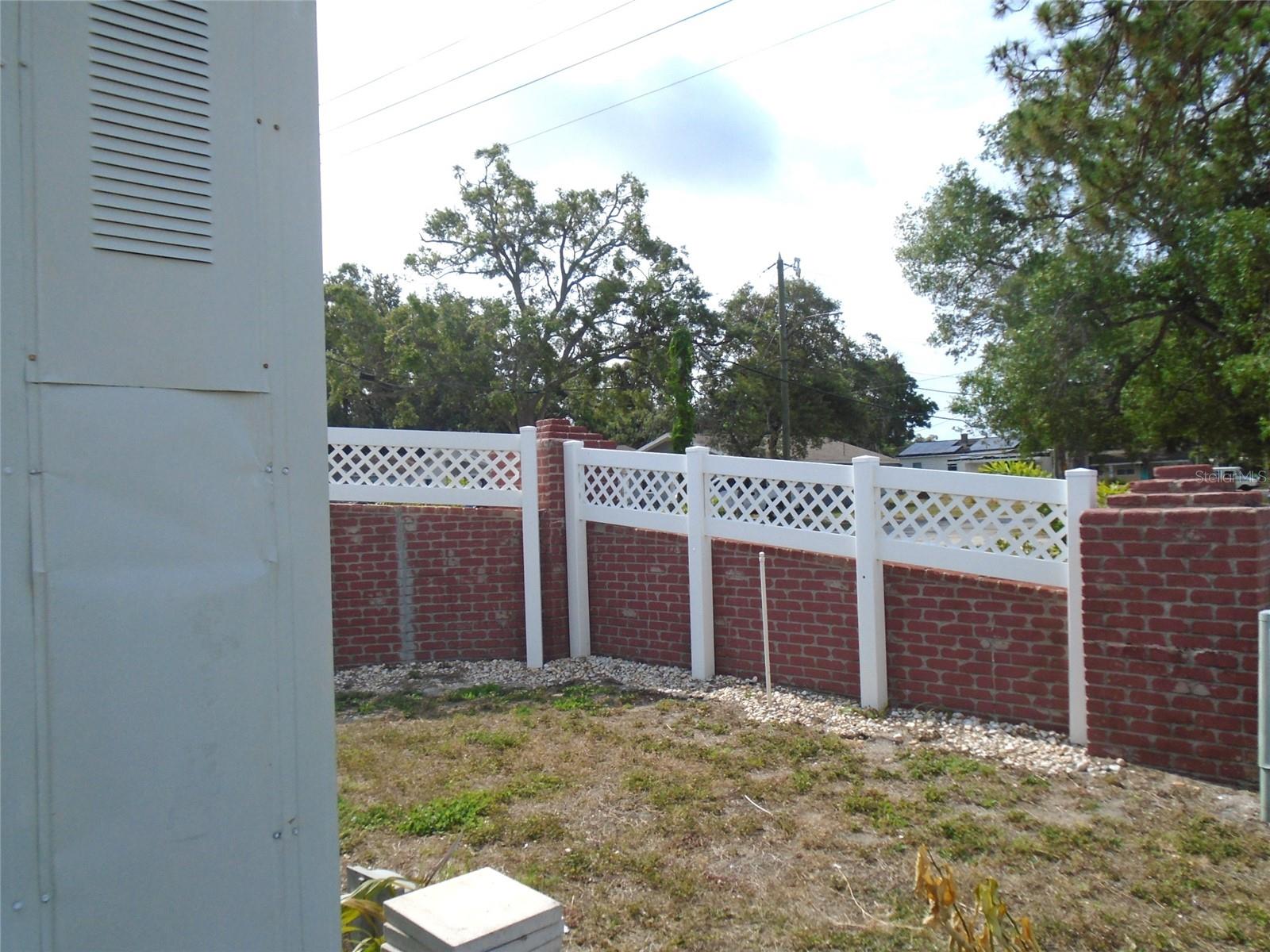 Image 4 of 29 For 5434 Fairfield Avenue S 1