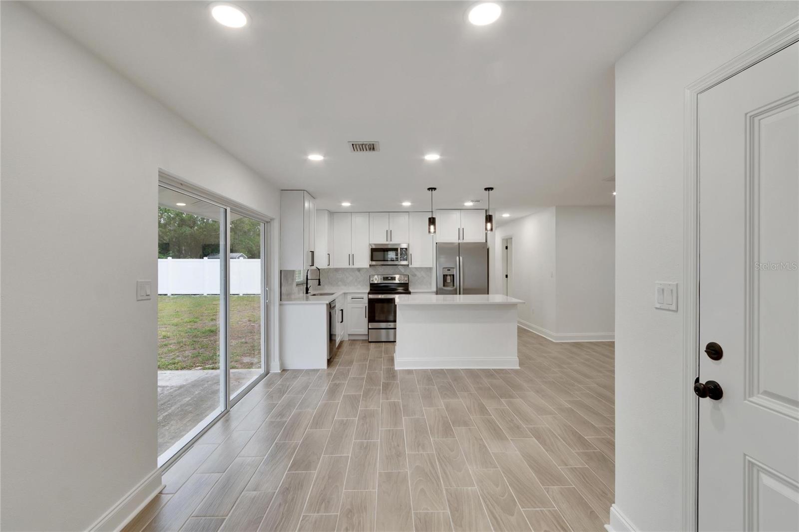 Image 11 of 32 For 9924 Prevatt Street