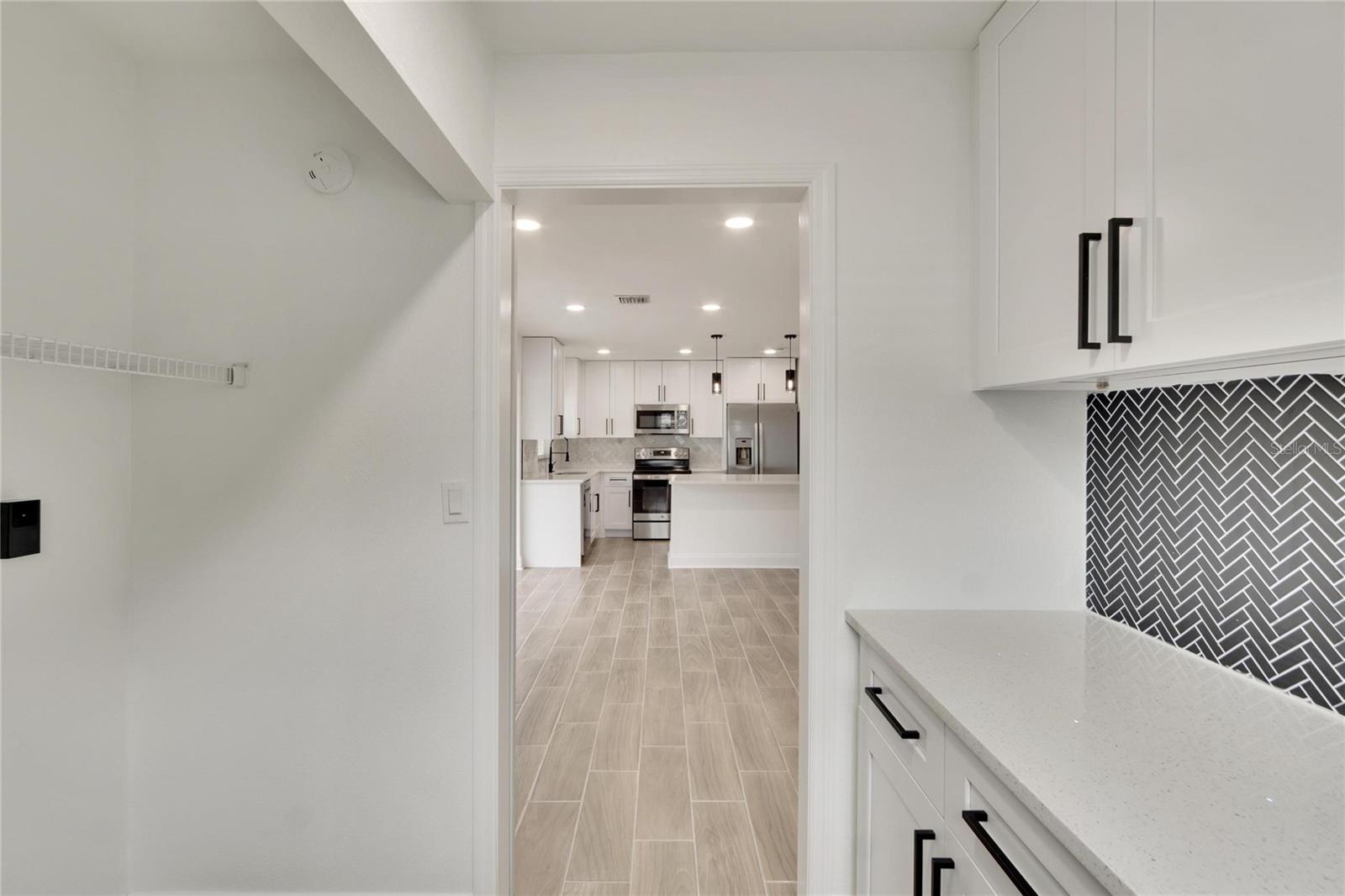 Image 18 of 32 For 9924 Prevatt Street