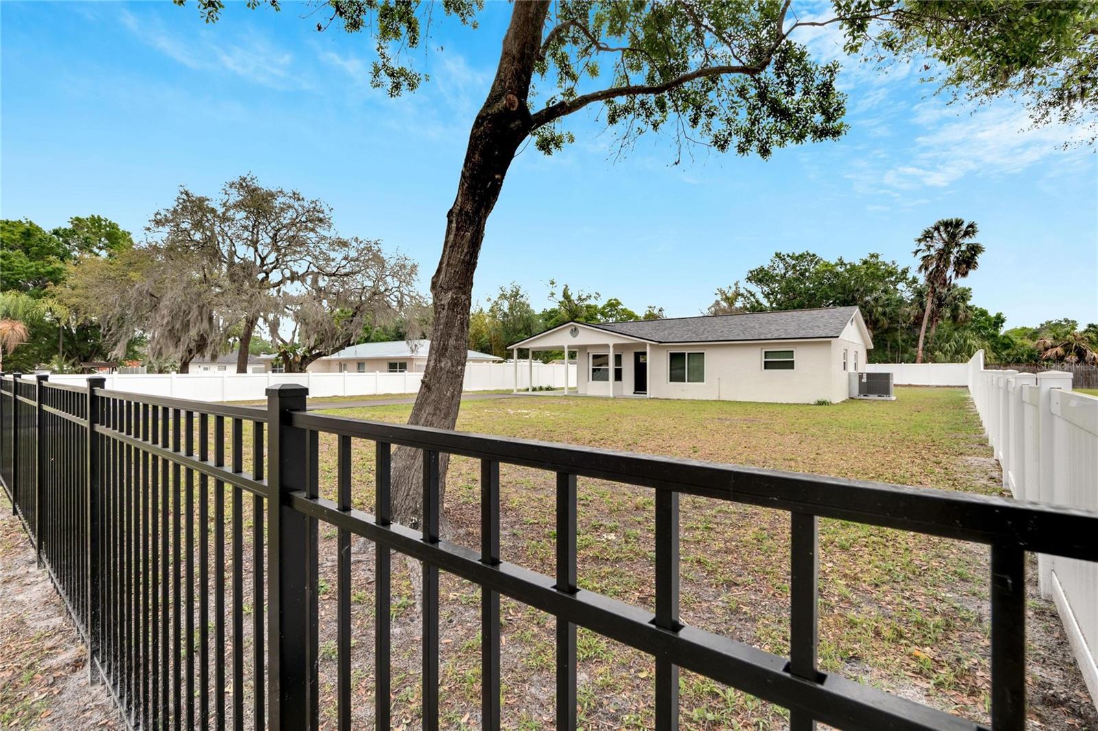 Image 2 of 32 For 9924 Prevatt Street