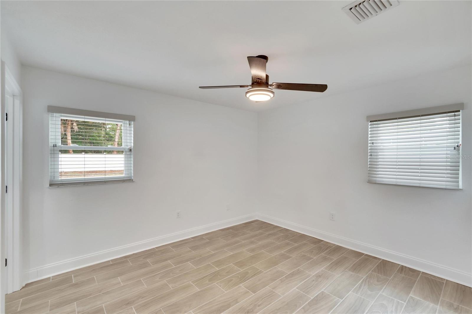 Image 28 of 32 For 9924 Prevatt Street