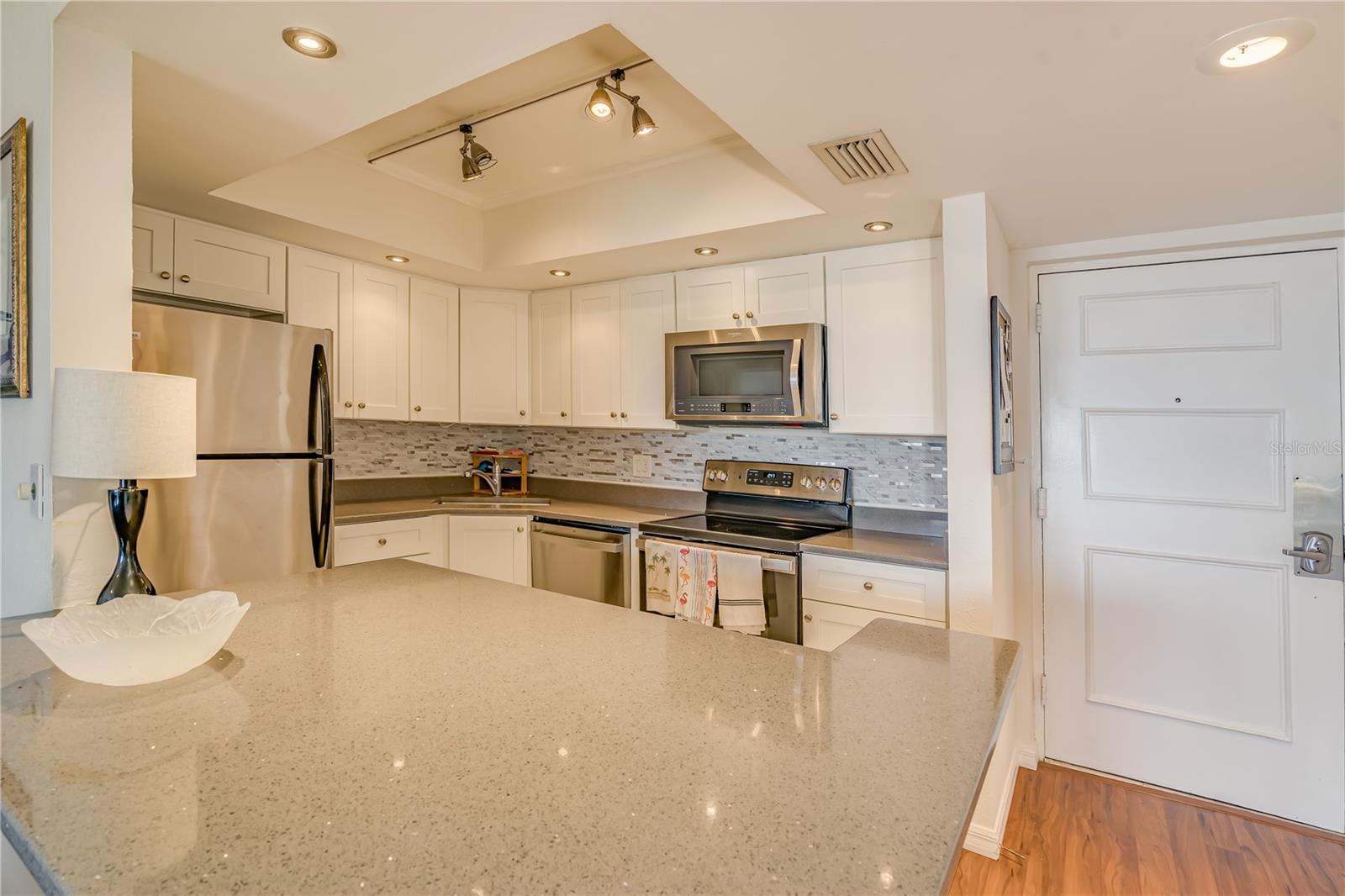 Image 13 of 40 For 4900 Brittany Drive S 910